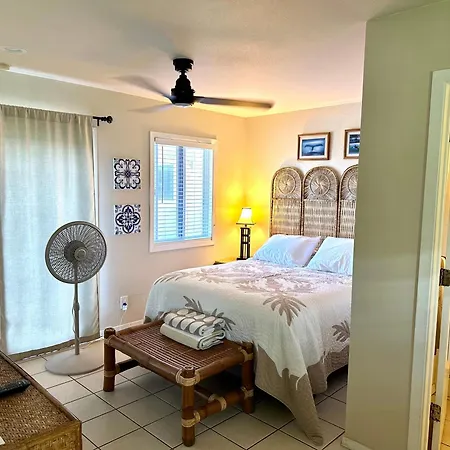 Waimanalo Beach Cottages Exterior photo