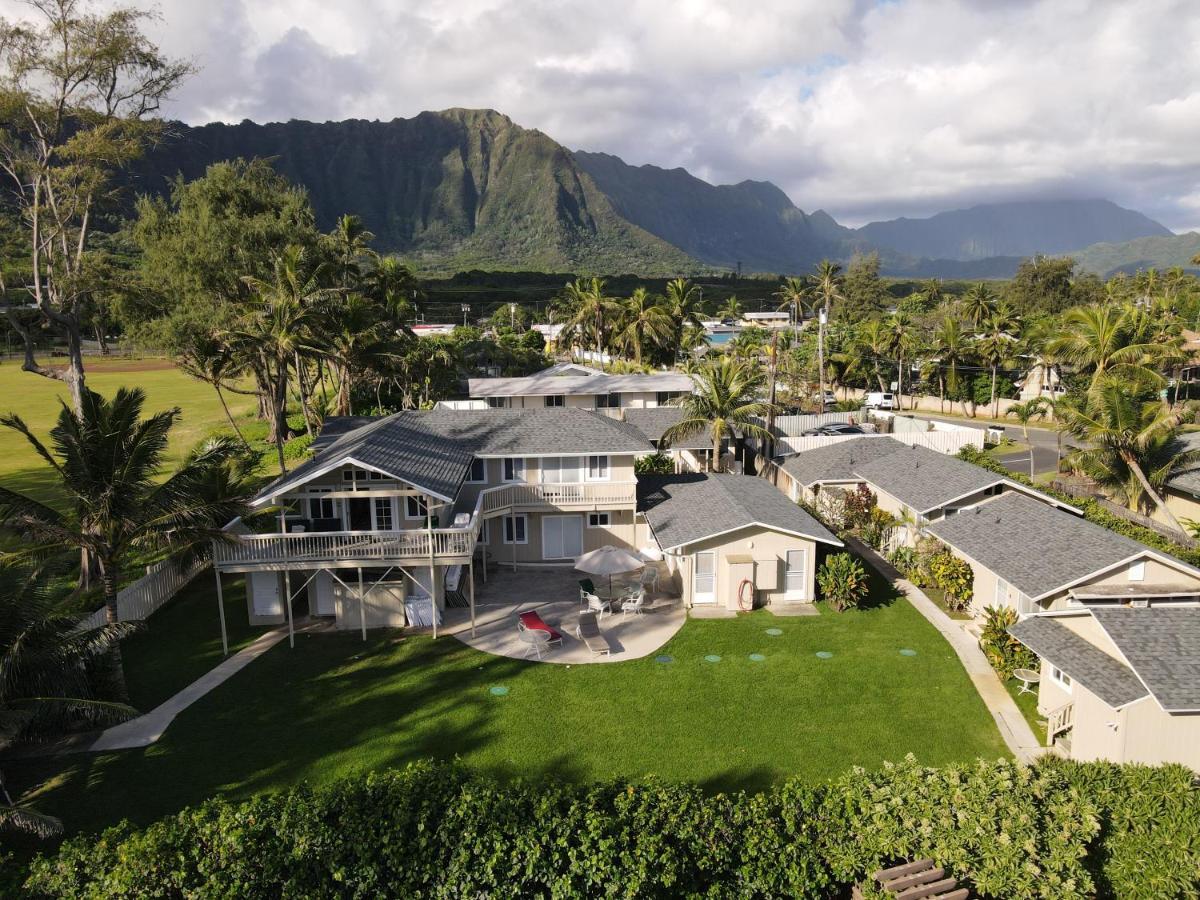 Waimanalo Beach Cottages Lodge *