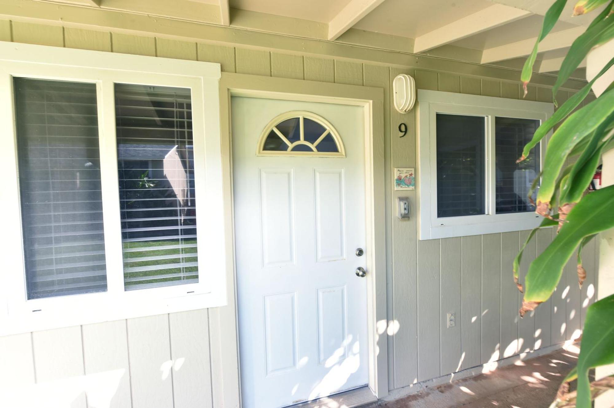 Waimanalo Beach Cottages