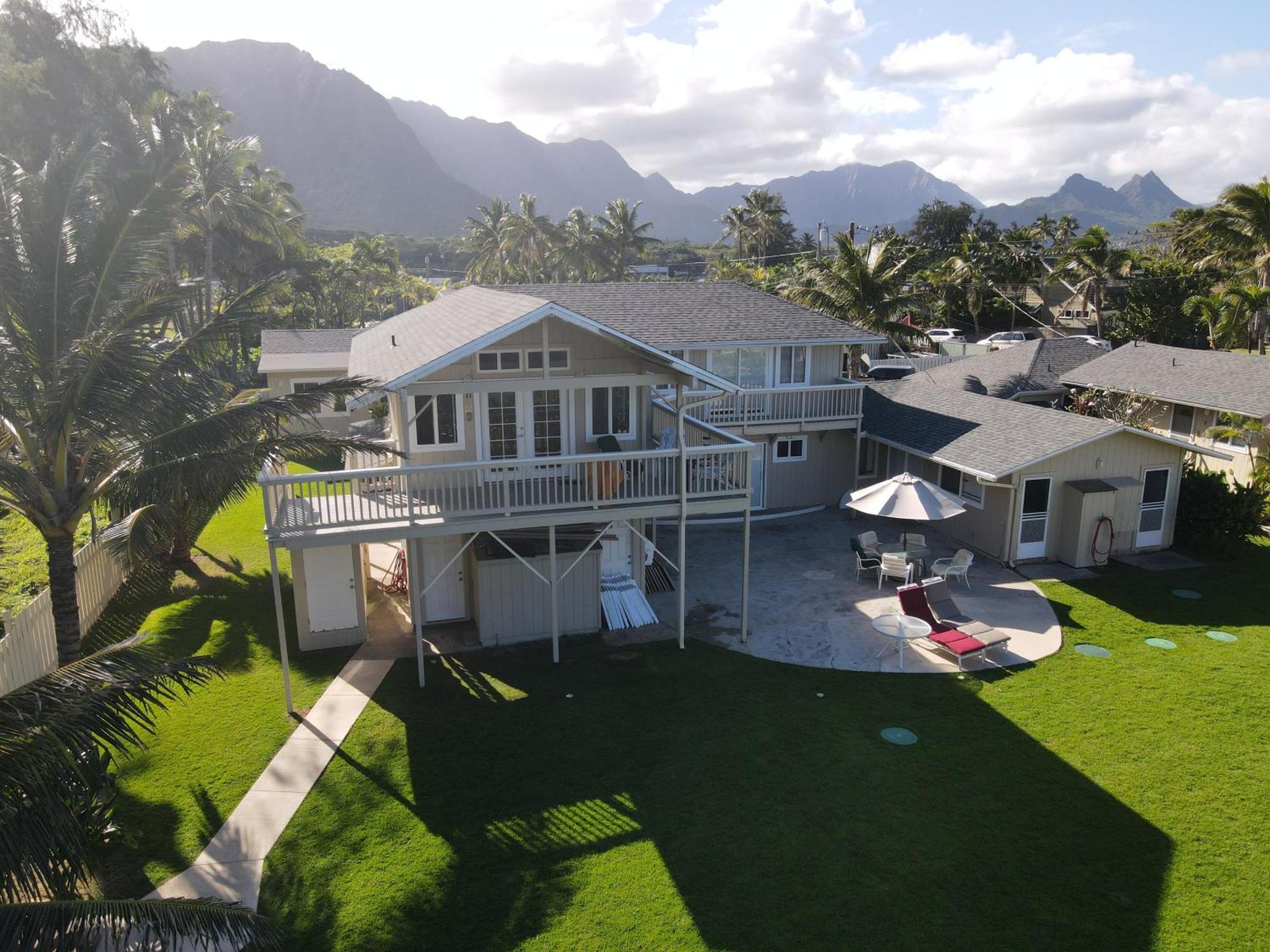 Waimanalo Beach Cottages